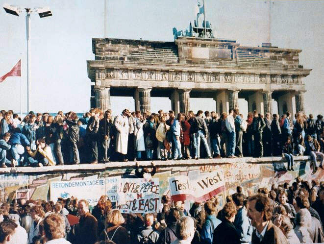 BerlinWall_SocialChange